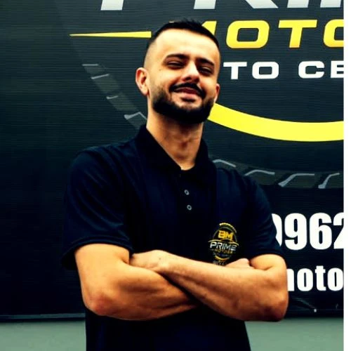 Bryan de Campos — Mecânico Chefe da BM Prime Motors Foto de Bryan de Campos, autor dos artigos do blog da BM Prime Motors